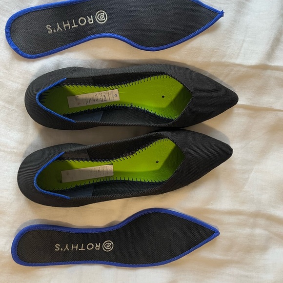 Rothys the Point in Black, size 11.5 - Picture 7 of 9